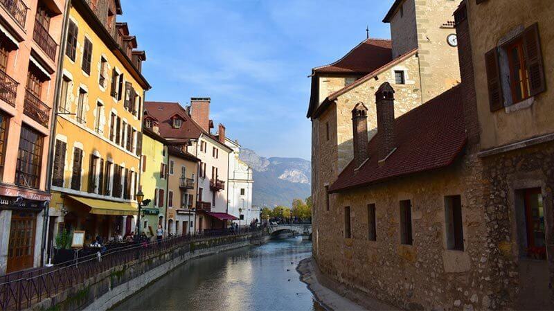 view over river in Annecy Town